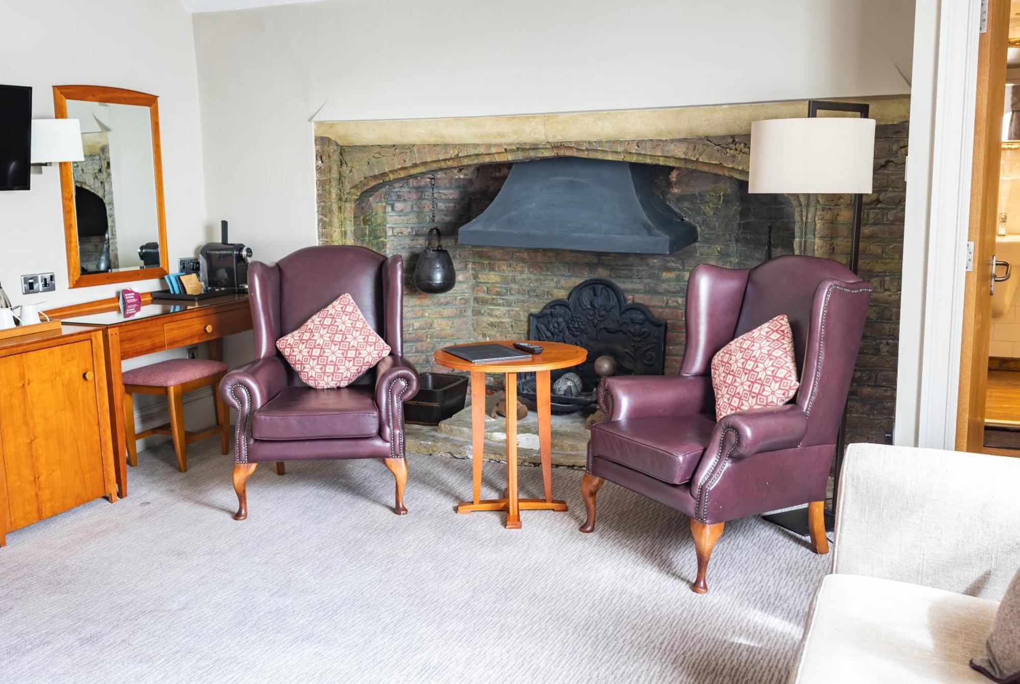 The Red Lion Hotel